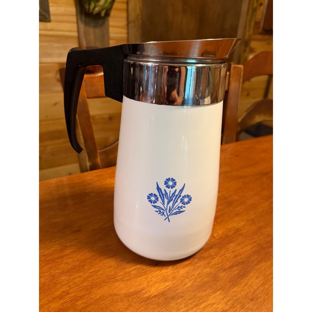 Vintage Corning Ware Blue Cornflower 9 Cup Pitcher White Pyroceram P-109